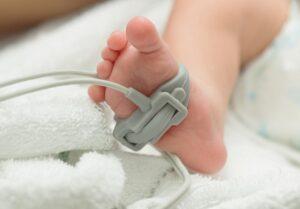 Monitor Oxygen Saturation Levels in Infants and Children